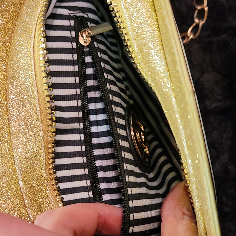 *SOLD * Nila Anthony glitter eyeball purse - Picture 5 of 9